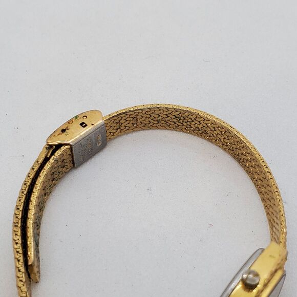 Gruen Women\'s Watch 15MM Gold Dial Gold Bracelet Band Up to 7\